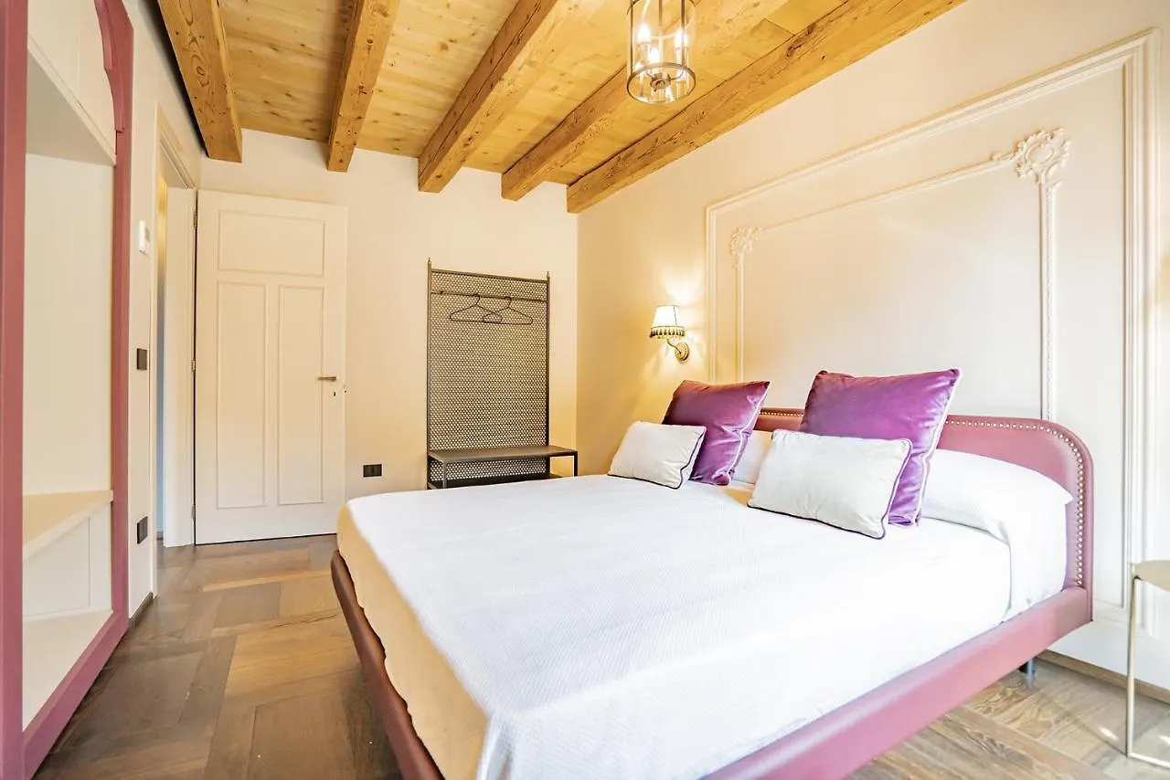 Corte Rubbi 8 Luxury Two-Bedroom Apartment -Dimora Italia - Venedig 0*,  Italien